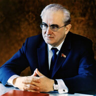 Yuri_Andropov